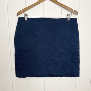 H&M Navy Ribbed Bandage Mini Skirt. Size Large.